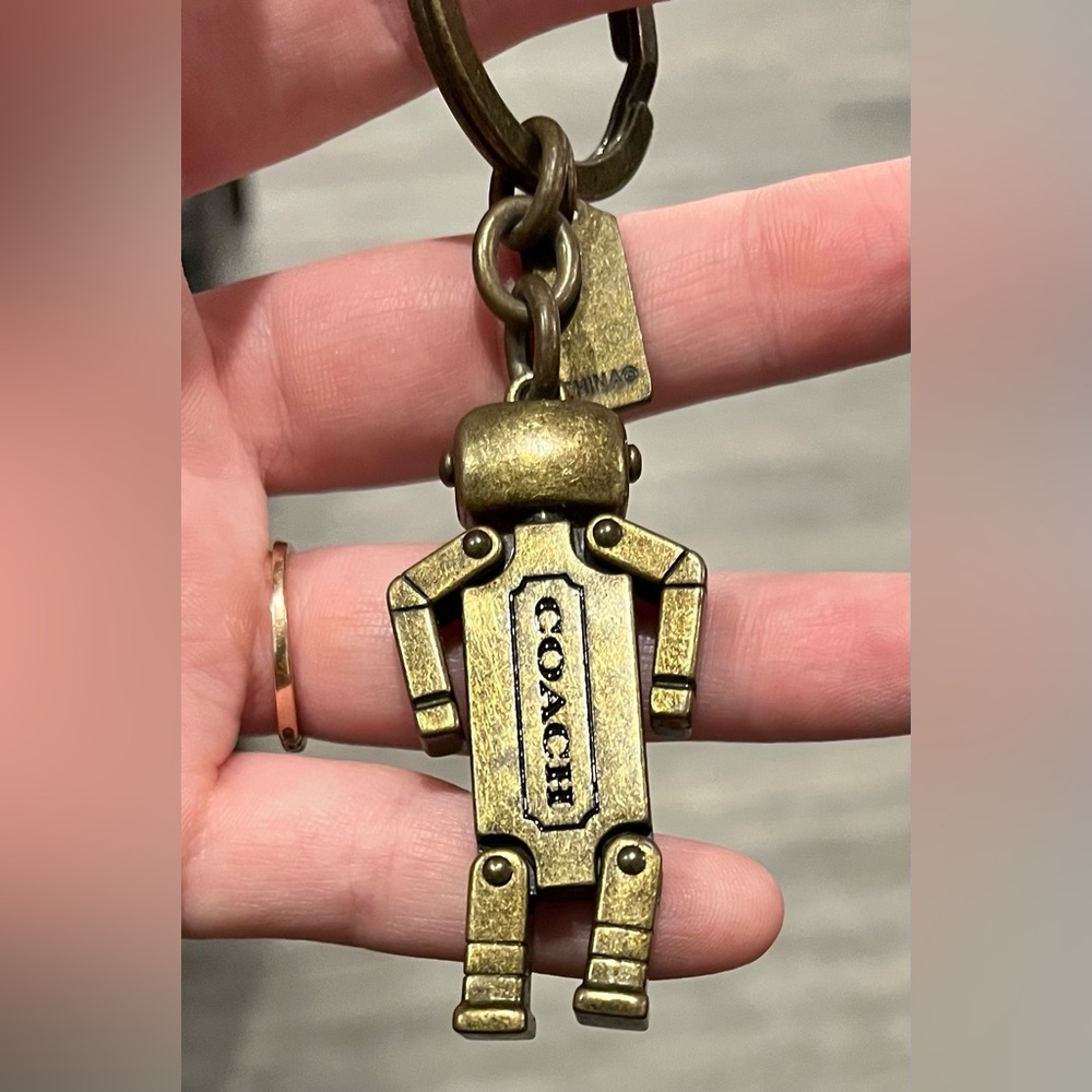 Coach Robot Keychain! - Picture 4 of 6